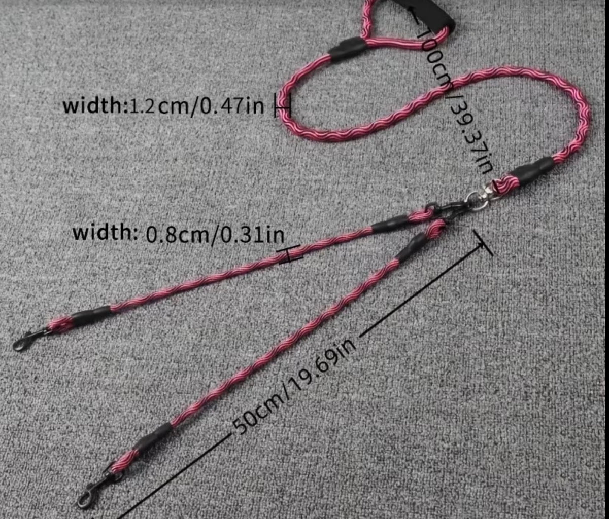 The Pawtique Two-Way Leash