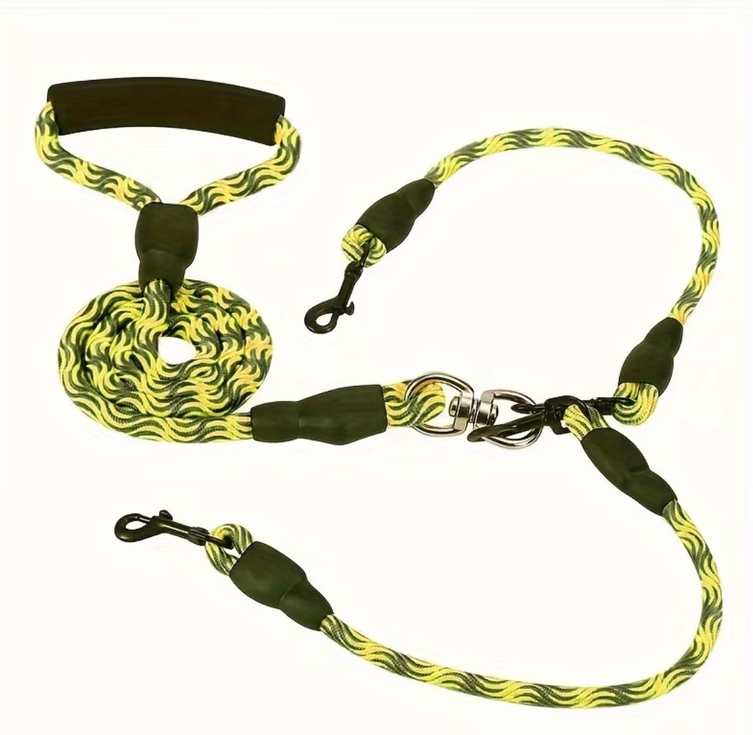 The Pawtique Two-Way Leash